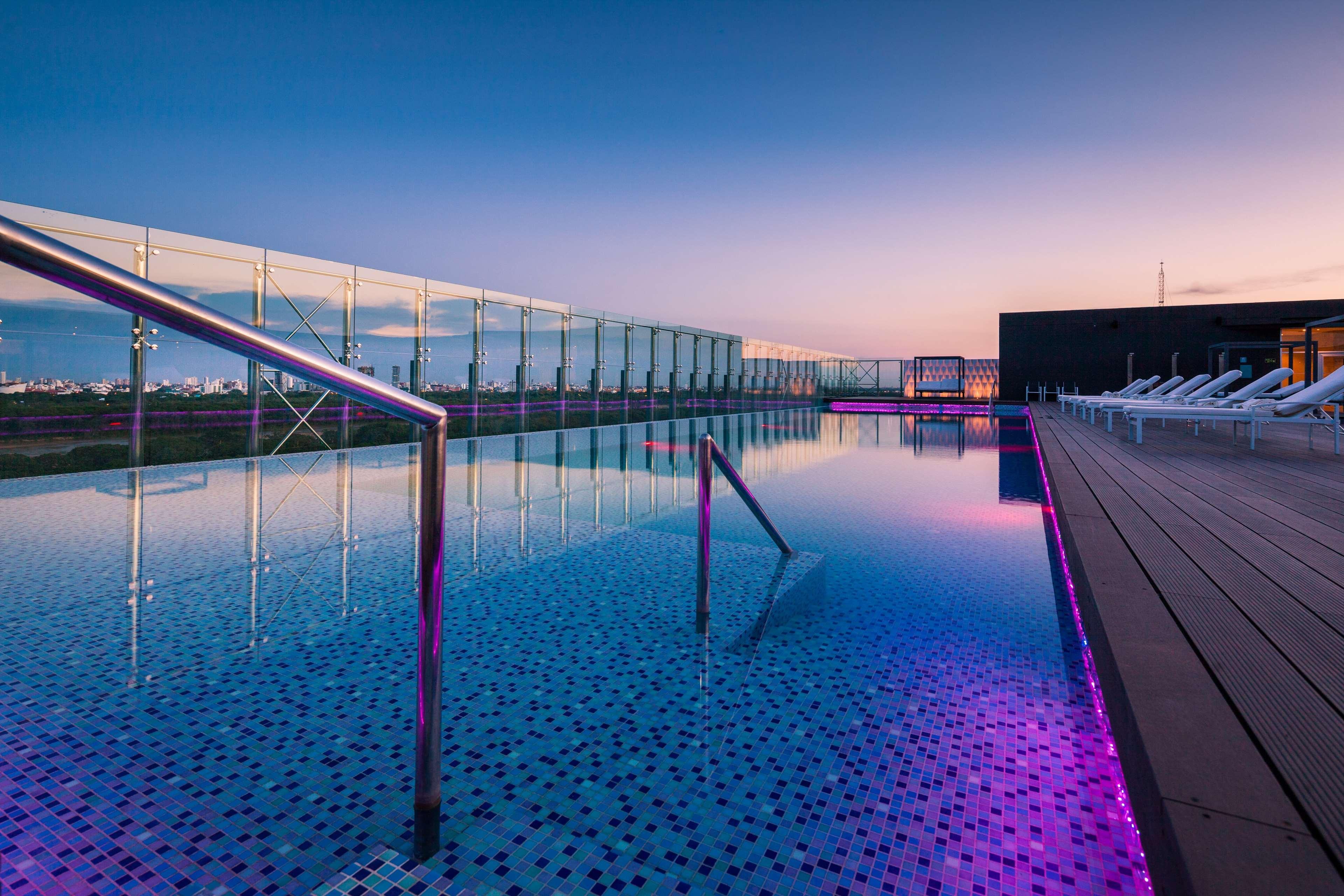 Radisson Hotel Santa Cruz Santa Cruz de La Sierra Exteriör bild