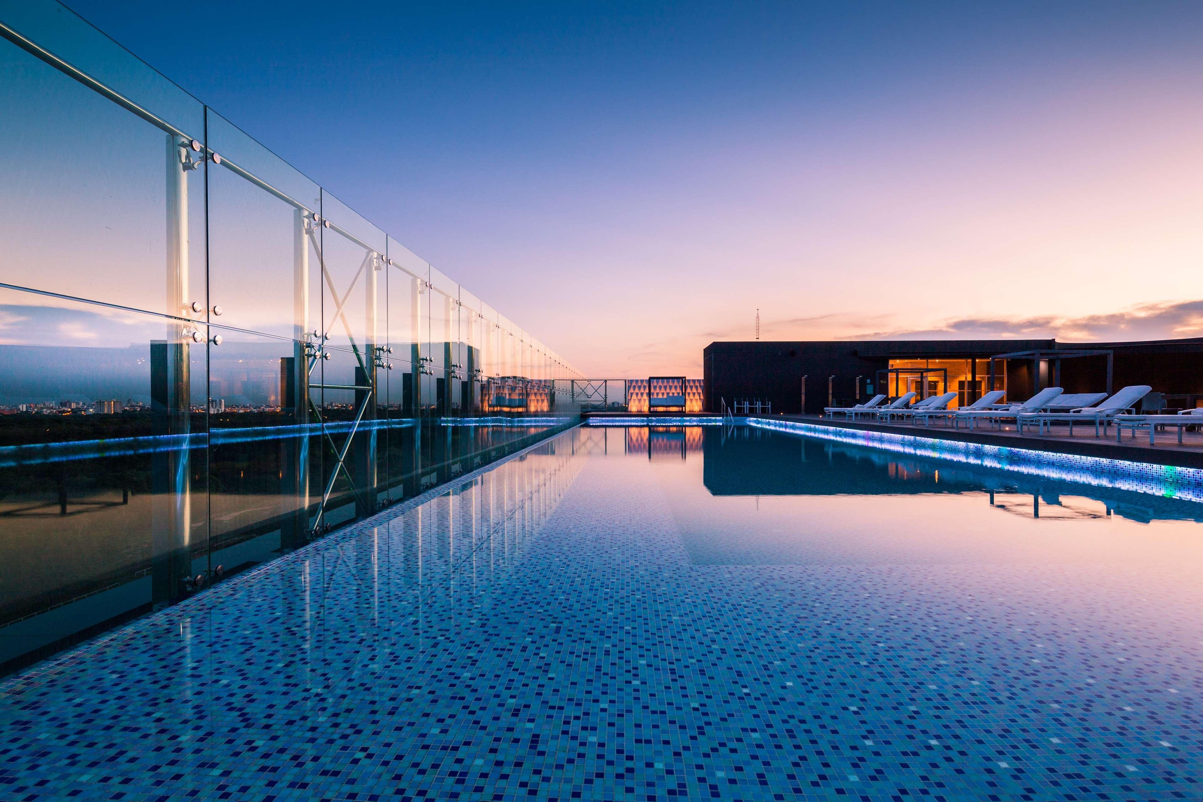 Radisson Hotel Santa Cruz Santa Cruz de La Sierra Exteriör bild