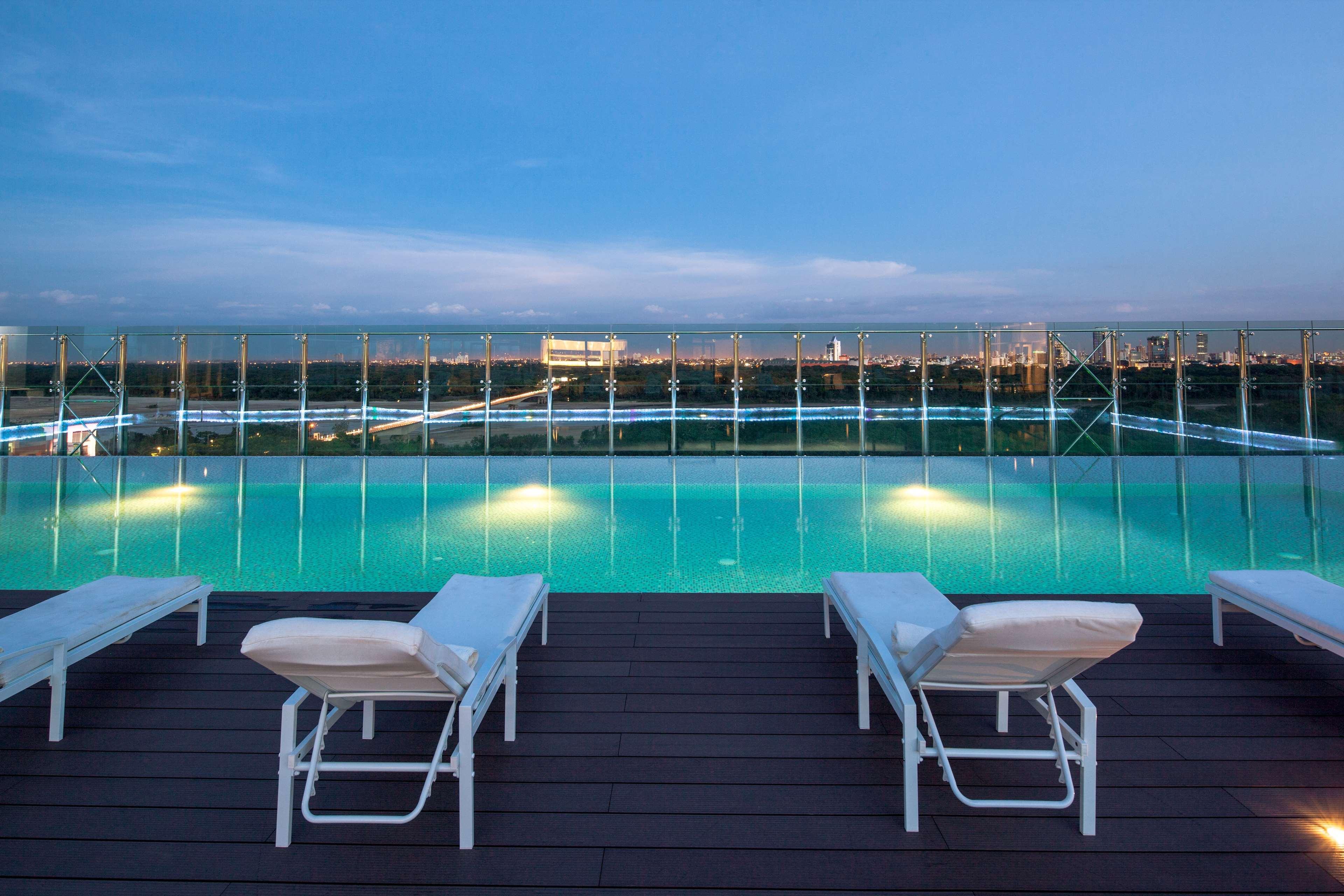 Radisson Hotel Santa Cruz Santa Cruz de La Sierra Exteriör bild