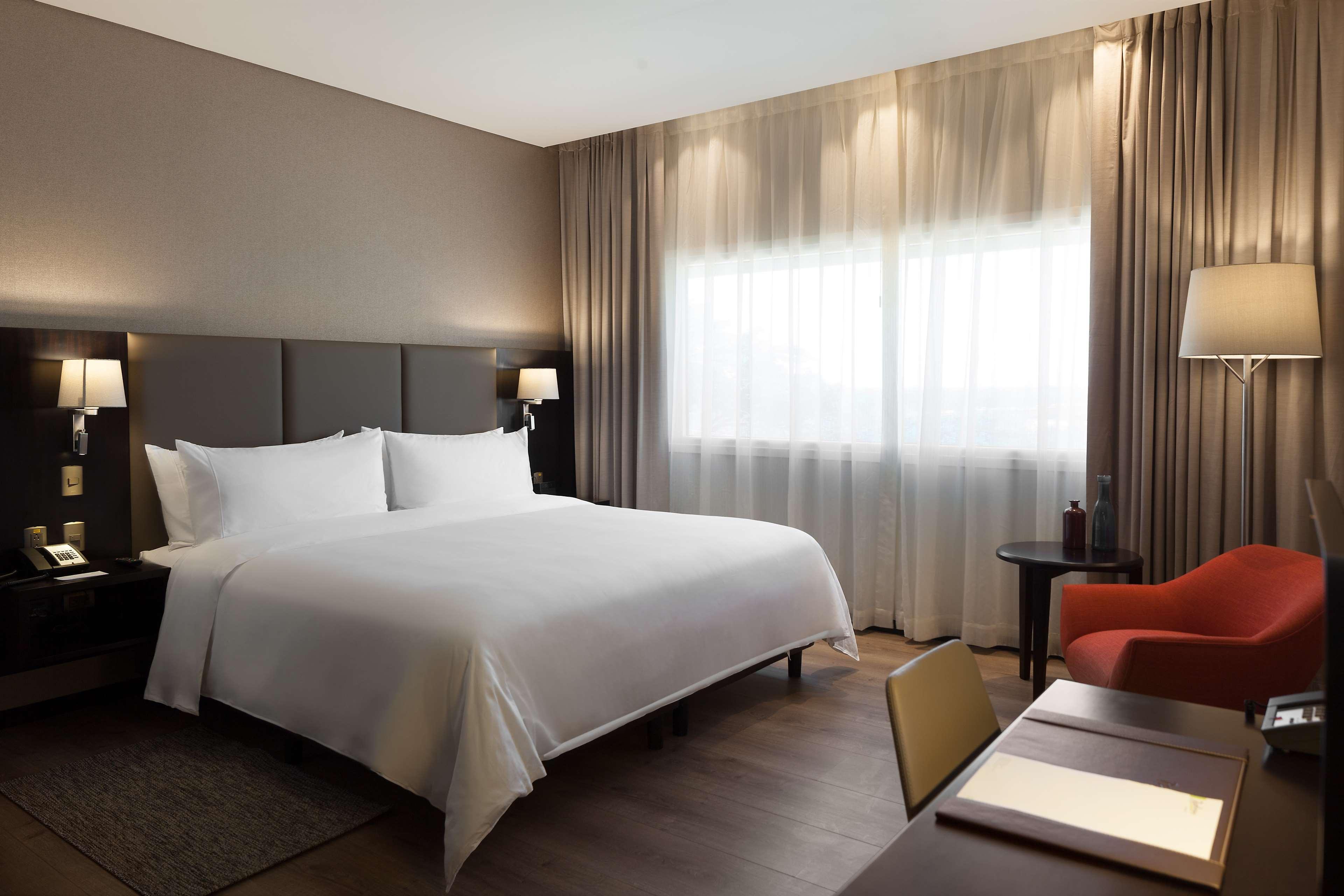 Radisson Hotel Santa Cruz Santa Cruz de La Sierra Exteriör bild